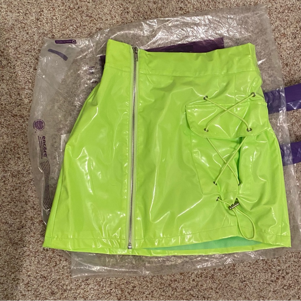 NWT LF pvc neon green skirt